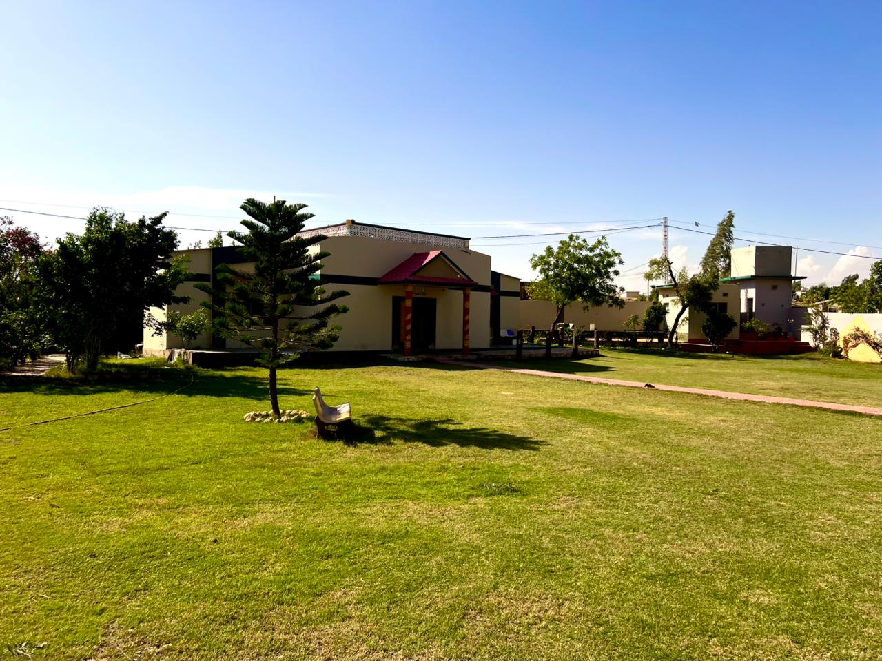 Farmhouse for sale in Ghujo City - Image 4